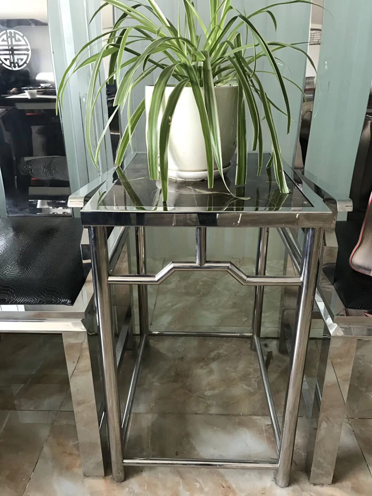 金属家具-2.jpg