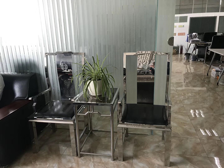 金属家具-1.jpg